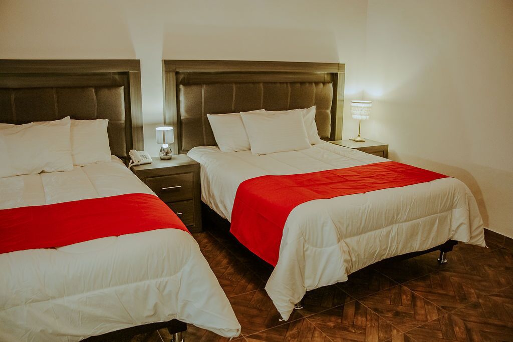 City Double Room (SAN MIGUELITO) | In-room safe, desk, laptop workspace, blackout curtains