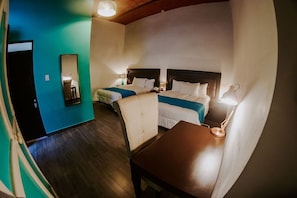 Chambre Double Classique (SAN SEBASTIAN) | Coffres-forts dans les chambres, bureau