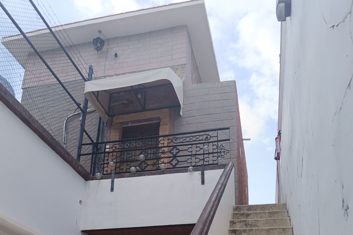 ห้องสแตนดาร์ดซิงเกิล | ตู้นิรภัยในห้องพัก, โต๊ะทำงาน, พื้นที่ทำงานแบ บใช้แล็ปท็อป, ผ้าม่านกันแสง