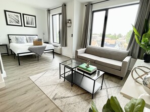 1 dormitorio, tabla de planchar con plancha, wifi gratis y ropa de cama