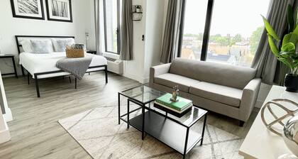 Large Queen Studio-mins to NYC, EWR,PRU,NJPAC,Dwntwn Newark, MetLife