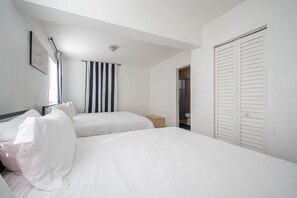 6 bedrooms, iron/ironing board, free WiFi, bed sheets