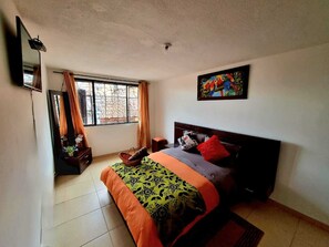 8 Schlafzimmer, WLAN