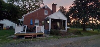 Magnolias, a chill out place.