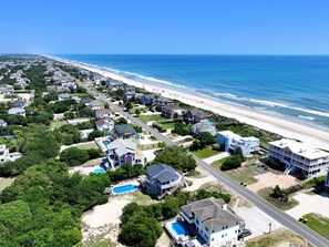 المنشأة من الخارج