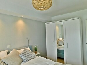 2 habitaciones, tabla de planchar con plancha y wifi 