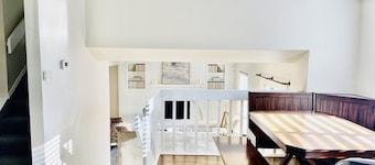 ~Garden of the Gods 5BR Home- 10Min to Downtown