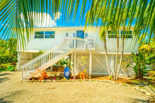 House, 3 Bedrooms | Exterior