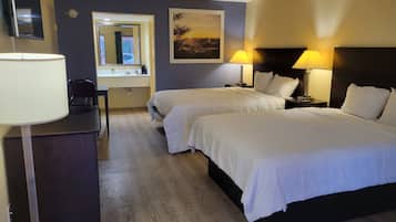 Iron/ironing board, free WiFi, bed sheets