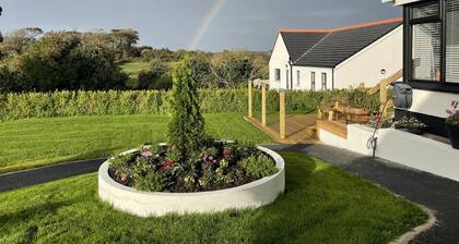 Beautiful 3-Bed House in Sunny Killough Down