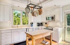 Casa, 3 habitaciones | Cocina privada