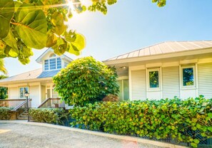 House, 3 Bedrooms | Exterior