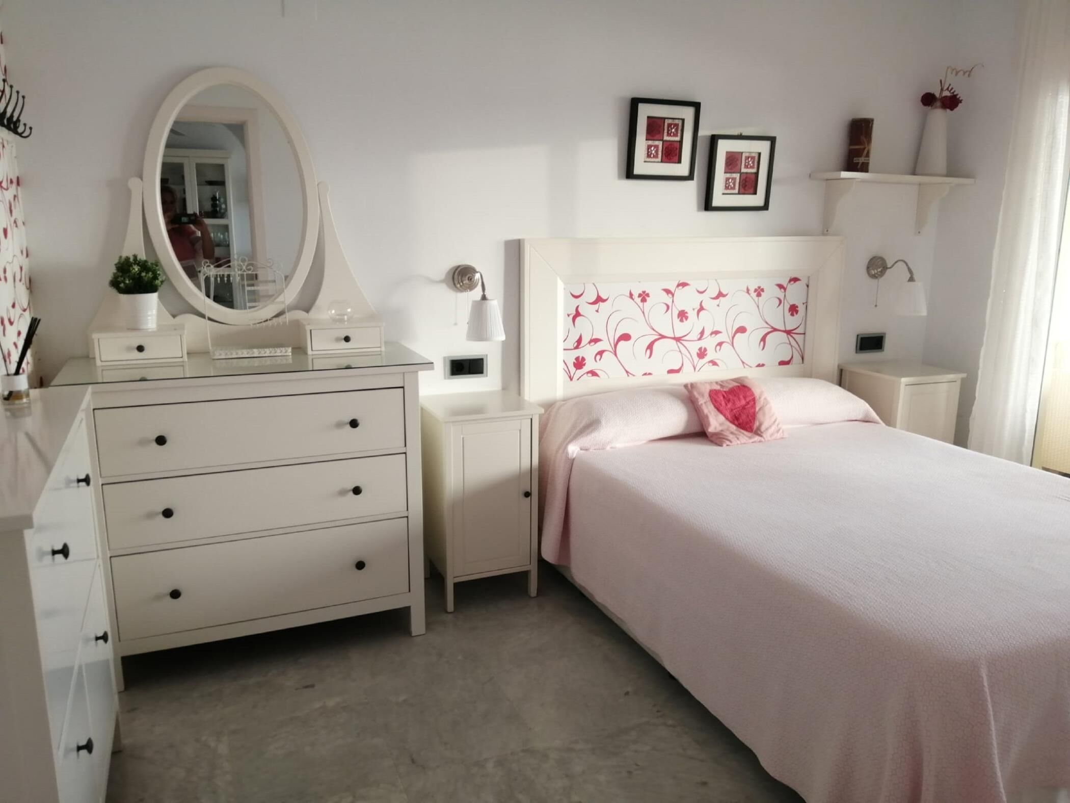 3 camere, ferro/asse da stiro, culla da viaggio, Wi-Fi gratuito