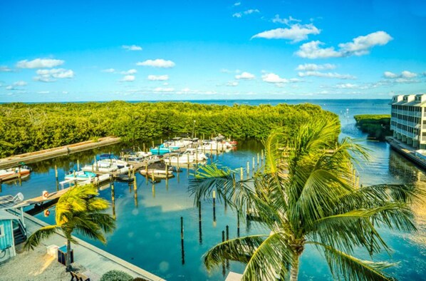 Maison mitoyenne, 3 chambres | Piscine | Piscine extérieure