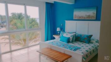 2 bedrooms, in-room safe, blackout drapes, iron/ironing board