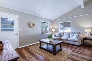 Imagen sin descripción, 2 de 26, botón