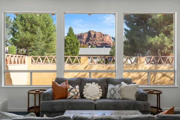 スマートテレビ、暖炉