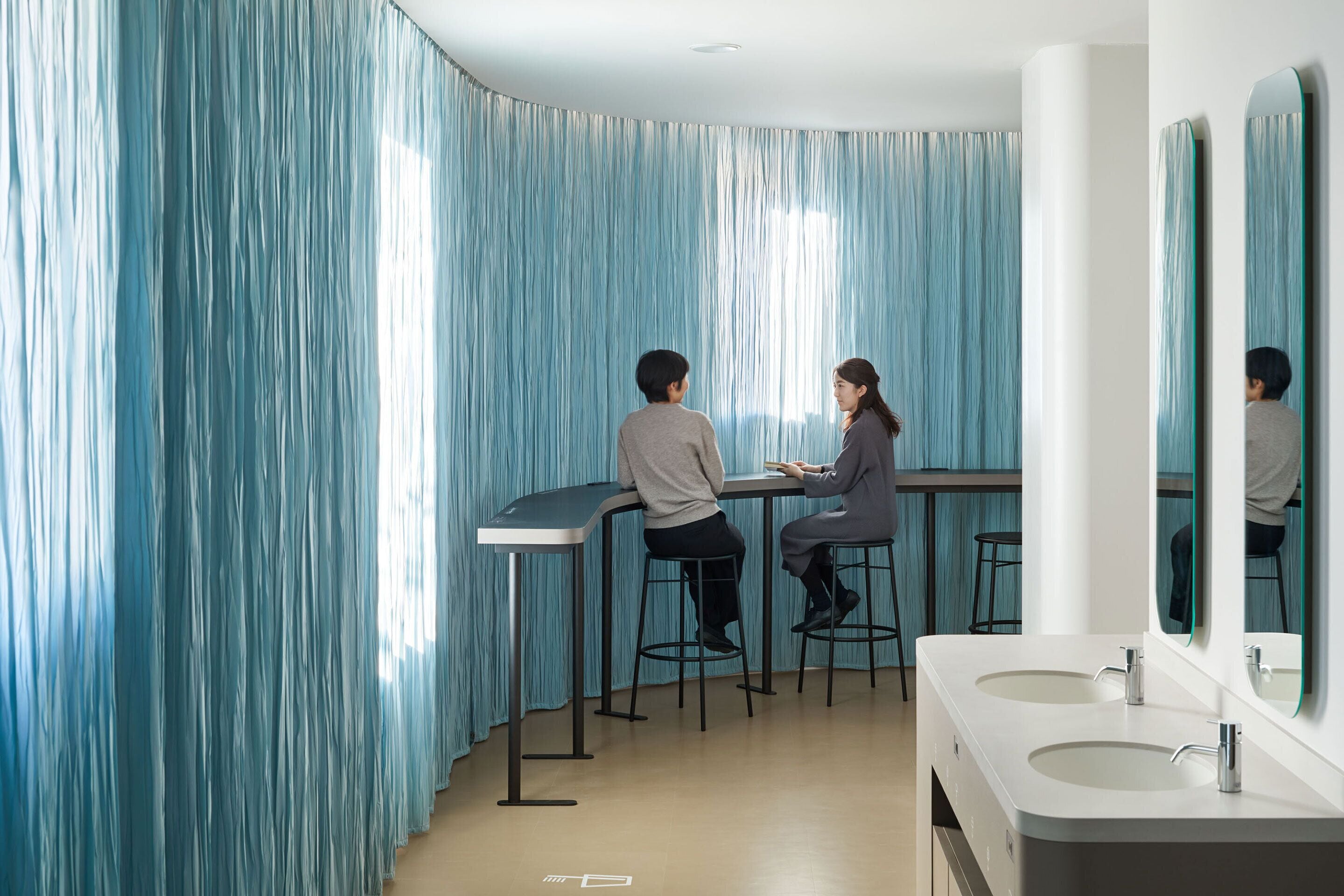 Photo - 9h nine hours Ningyocho