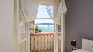 Apartment (Duplex Two Bedroom Apartment with Ter) | View from room