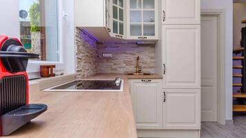 Villa (Two Bedroom Villa with Terrace and Se) | Private kitchen | Fridge