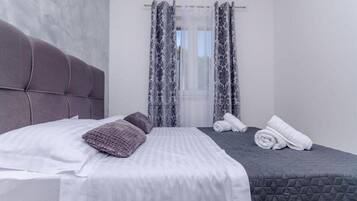 Villa (Two Bedroom Villa with Terrace and Se) | 2 bedrooms