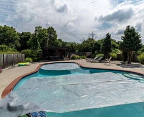 Indoor pool, outdoor pool