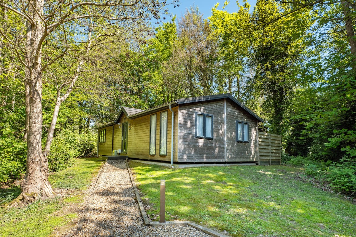 2 Schlafzimmer, hochwertige Bettwaren, kostenloses WLAN, Bettwäsche