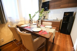 Basic House 101 | Living area | Flat-screen TV - Prime Room Beppu Root (Beppu)