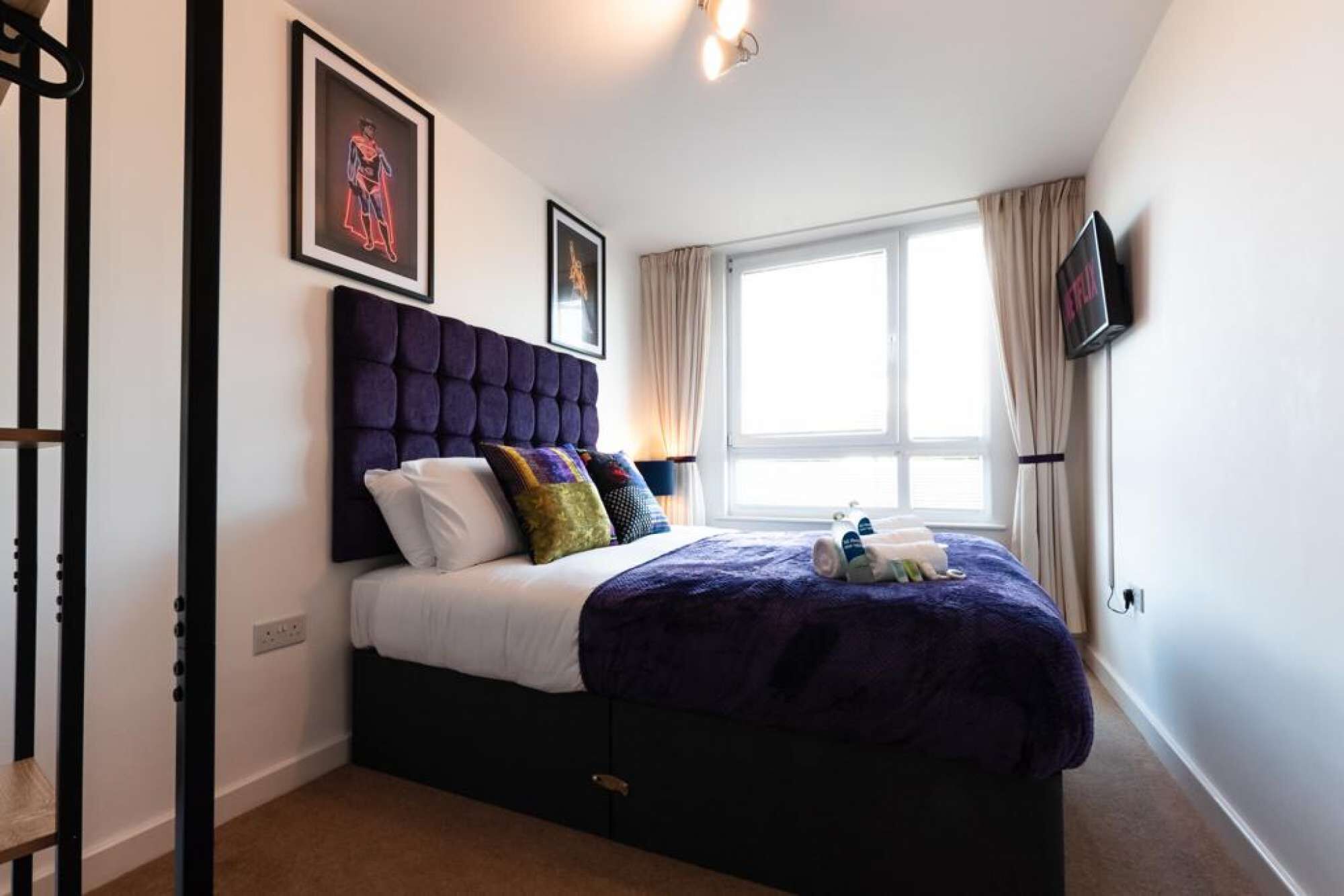 2 Schlafzimmer, Schreibtisch, Bügeleisen/Bügelbrett, WLAN