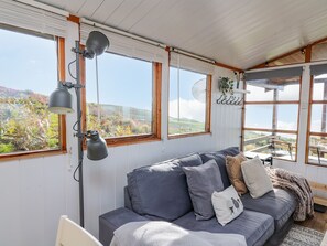 Living room - Top Of The World Lodge (Aberdovey)