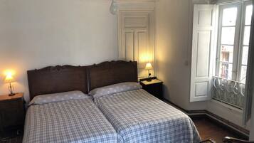 4 Schlafzimmer, kostenloses WLAN, Bettwäsche