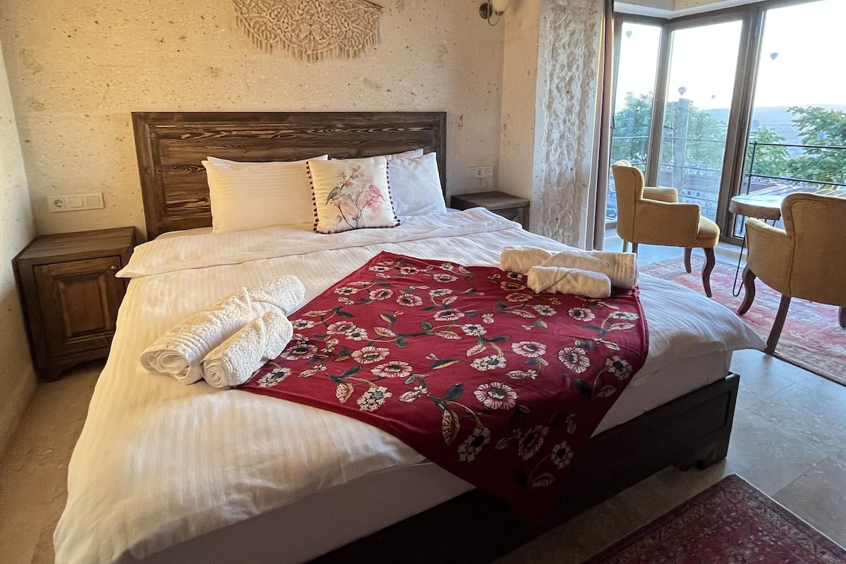 102 - KUMRU Deluxe Vadi | Biancheria da letto di alta qualità, minibar, postazione laptop
