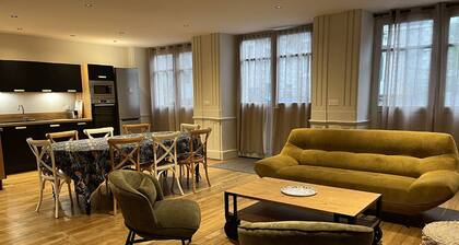 Appartement centre-ville - 10/12 pers.