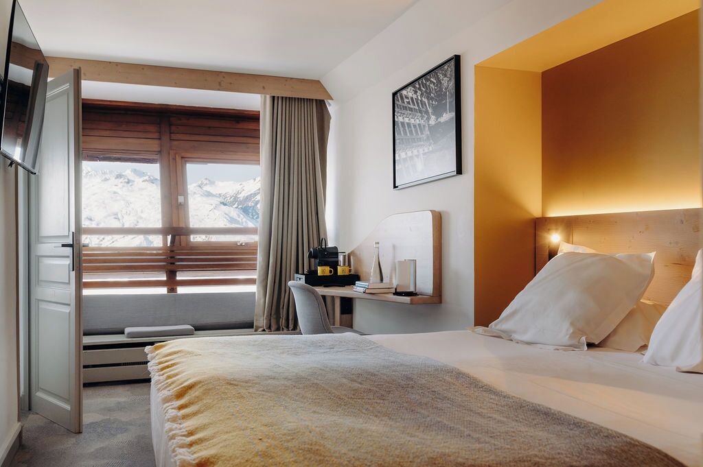 Caja de seguridad en la habitación, escritorio y wifi gratis 