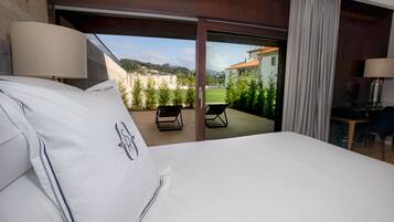 Terrace Garden Gran Royal Family