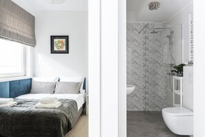 Departamento económico | Amenidades de baño | Regadera, secadora de cabello, piso con calefacción, toallas 