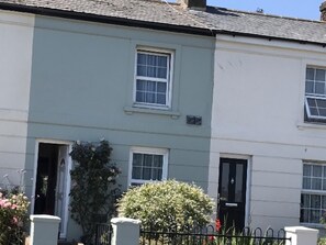 House, 2 Queen Beds | Exterior