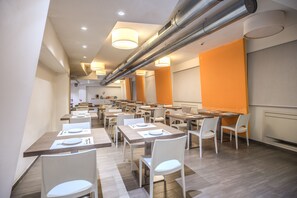 包含每日英式早餐