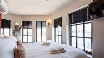 Penthouse 'Het Torentje' - no pets | 1 bedroom, in-room safe, soundproofing, free WiFi