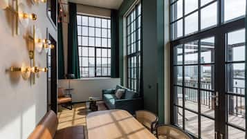 Superior Suite with Balcony - no pets | Living area | Smart TV