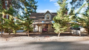 Cabin, 3 Bedrooms | Exterior