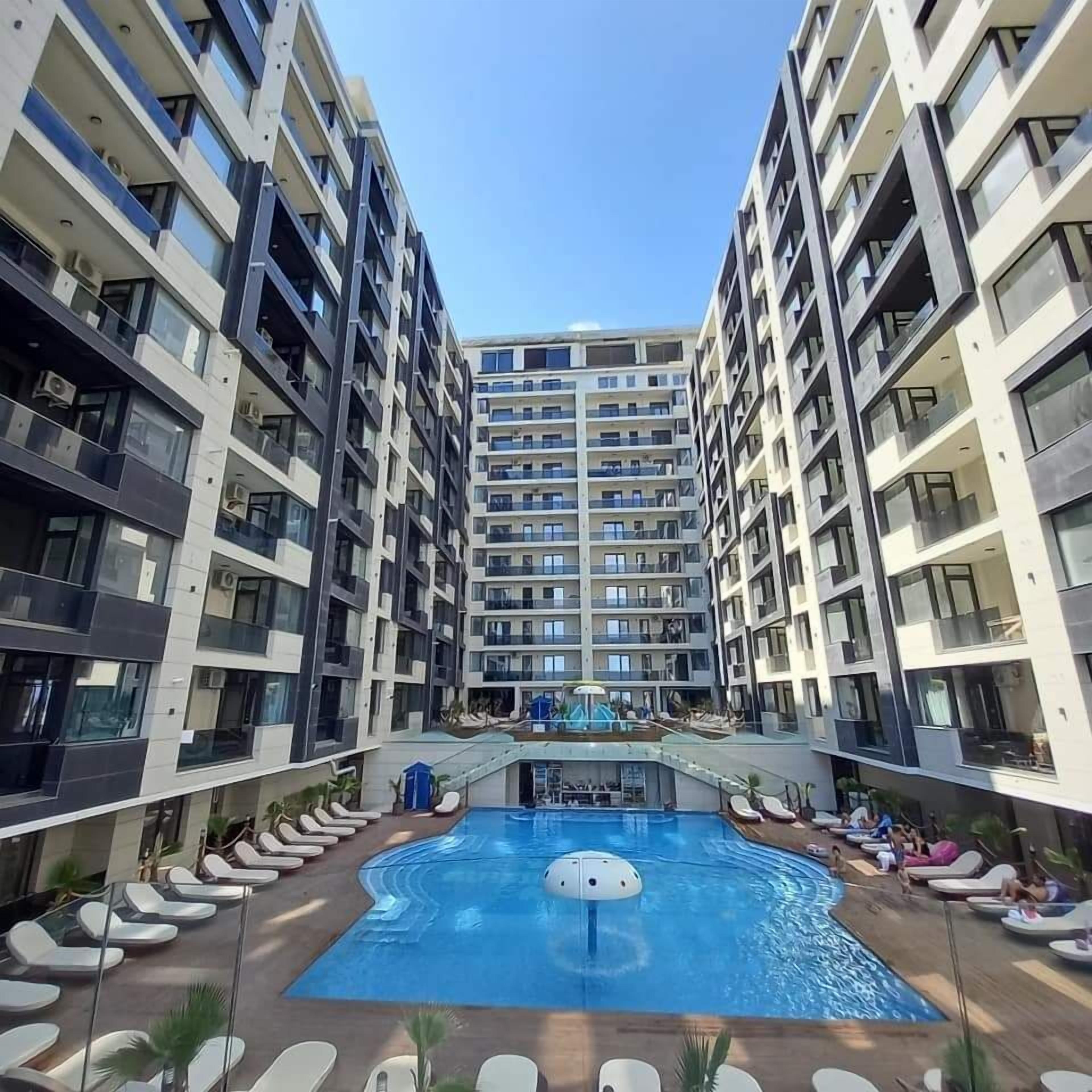 Seasonal outdoor pool