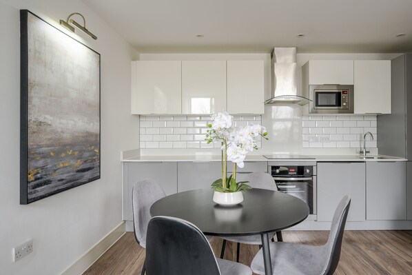 Appartement, salle de bains privée | Cuisine partagée