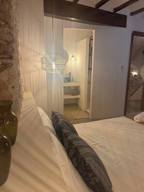 4 quartos, Wi-Fi, roupa de cama