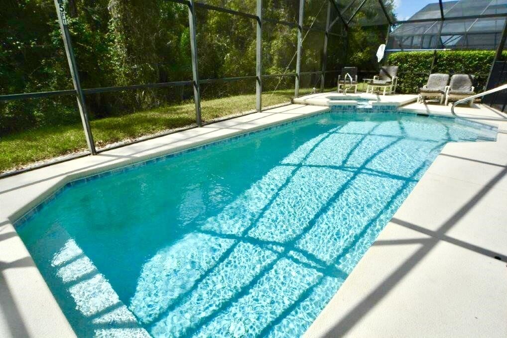 Ref 32. Luxury villa with own pool/spa near Disney