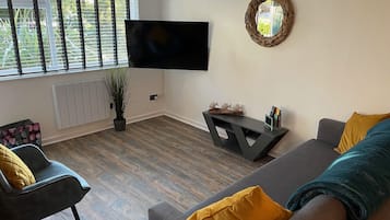 Cottage | Living area