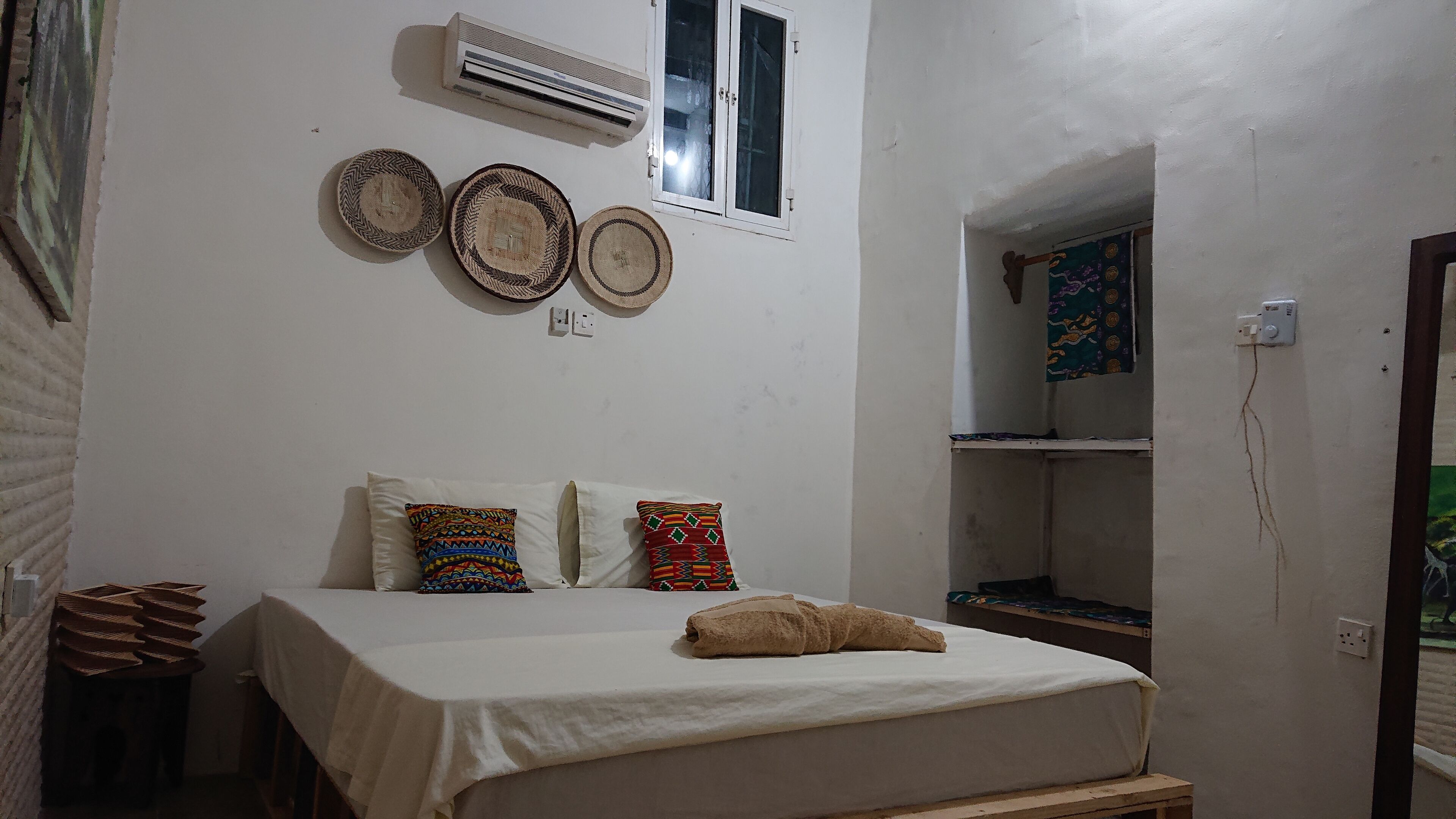 Leilighet – business, ikke-røyk, byutsikt | Safe på rommet, wi-fi (inkludert) og sengetøy