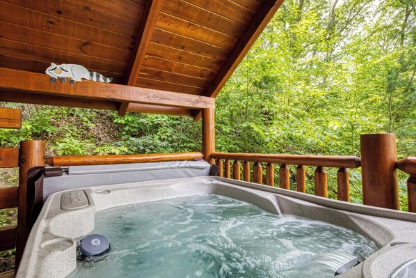 Bain à remous extérieur