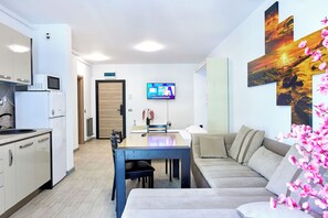 Smart TV 140 cm con canales de televisión por cable, televisión