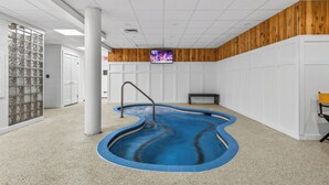 Interior - Pinnacle Condo | Pool, Hot Tub | Golf Nearby A17 (Killington)